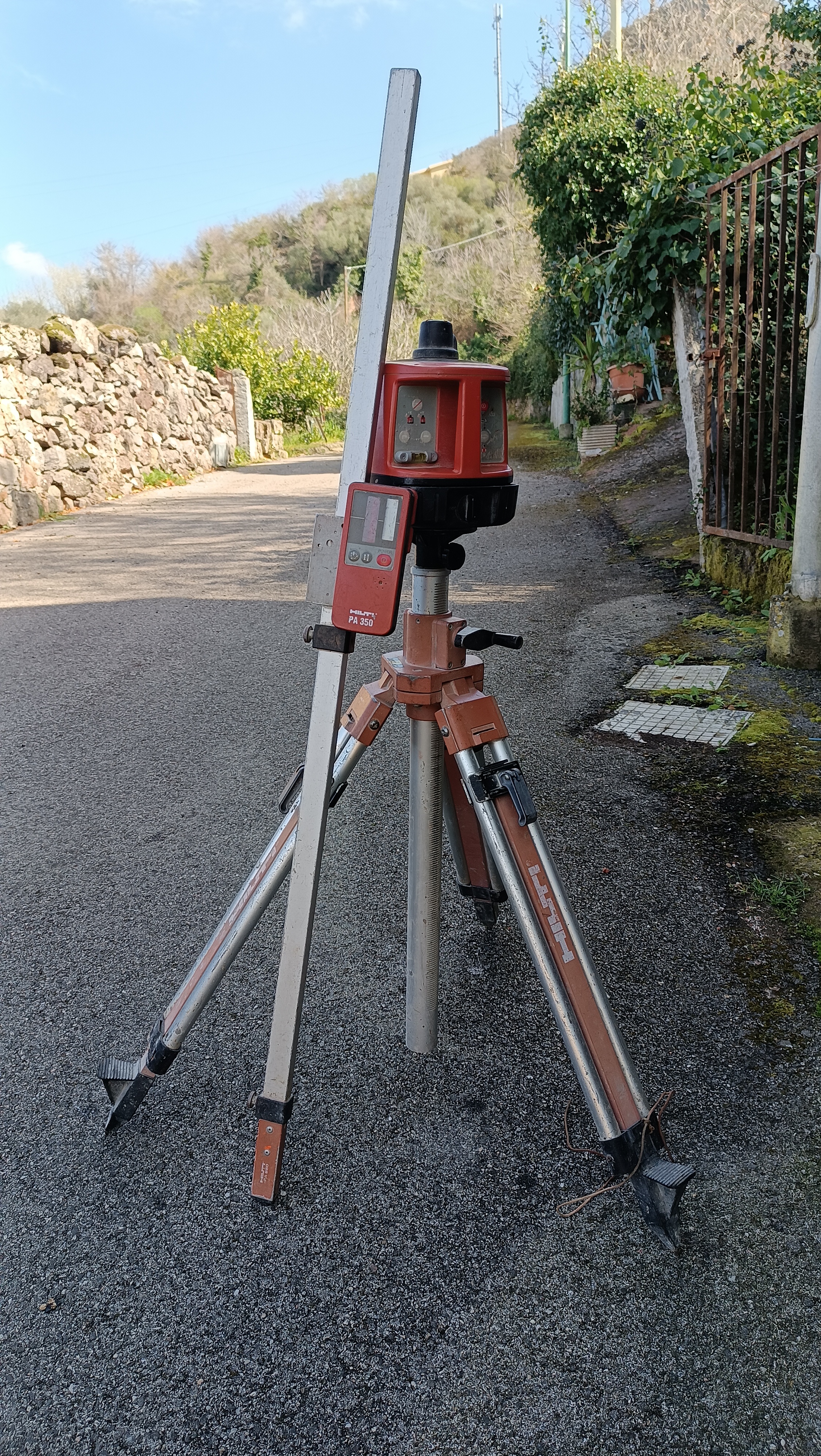 Livella laser Hilti PR16 in vendita - foto 6