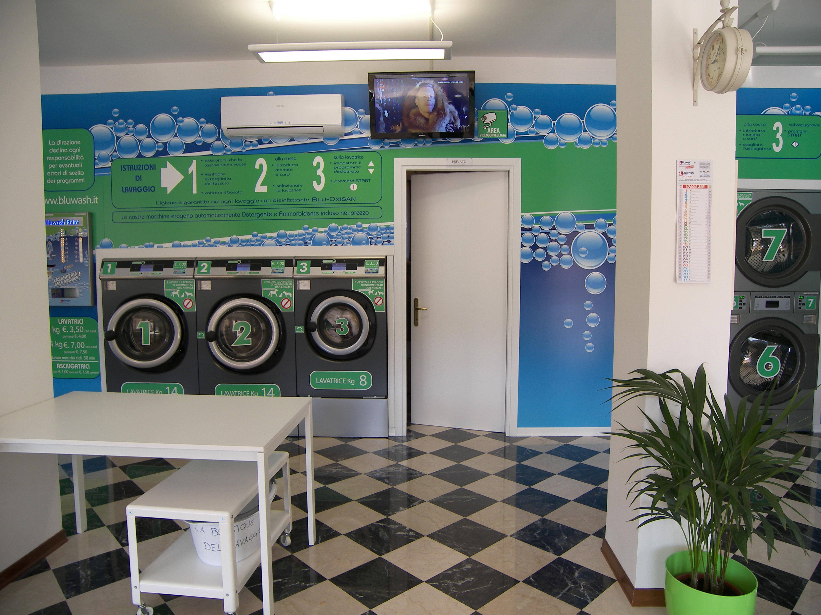 macchinari per lavanderia self service in vendita - foto 1