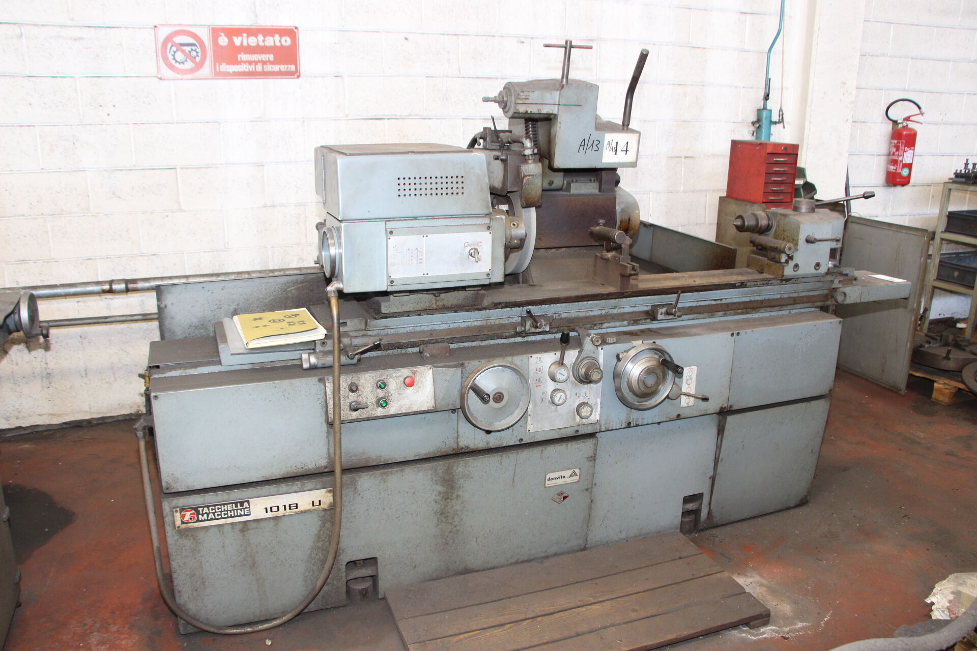Rettifica Universale TACCHELLA MACCHINE 1018U in vendita - foto 1