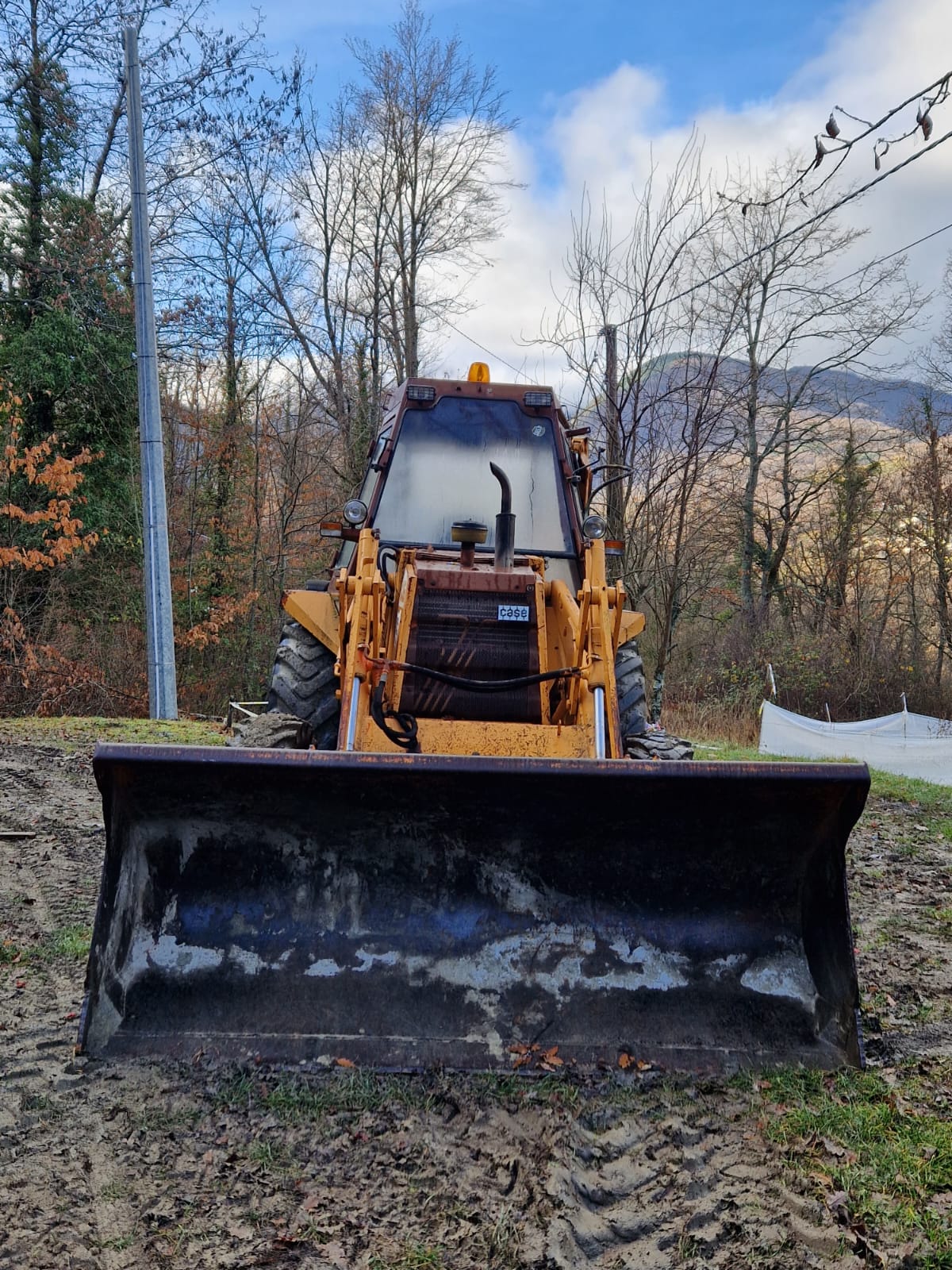 TERNA CASE 580 G 4 RUOTE MOTRICI in vendita - foto 4