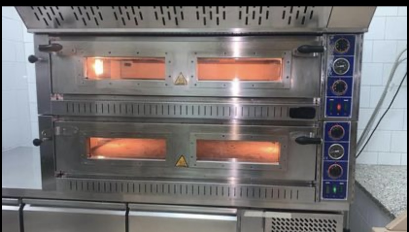 Vendo attrezzature pizzeria in vendita - foto 4