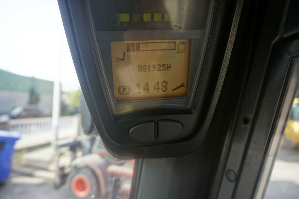 CARRELLO ELEVATORE USATO DIESEL LINDE H40D in vendita - foto 5