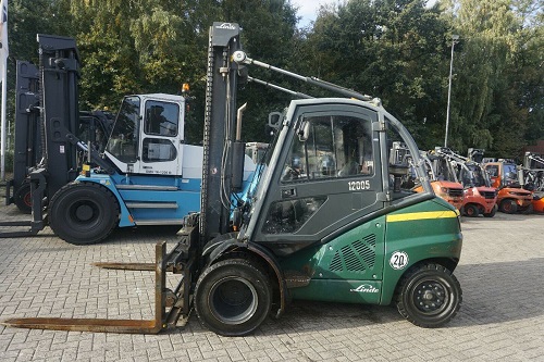 CARRELLO ELEVATORE USATO DIESEL LINDE H45D-01 in vendita - foto 1