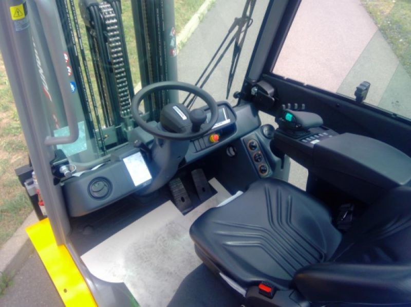CARRELLO ELEVATORE USATO GPL JUNGHEINRICH TFG-435s in vendita - foto 3