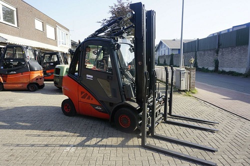 CARRELLO ELEVATORE USATO DIESEL LINDE H30D-02 in vendita - foto 3