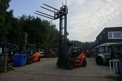 CARRELLO ELEVATORE USATO GPL LINDE H70T-02  in vendita - foto 2