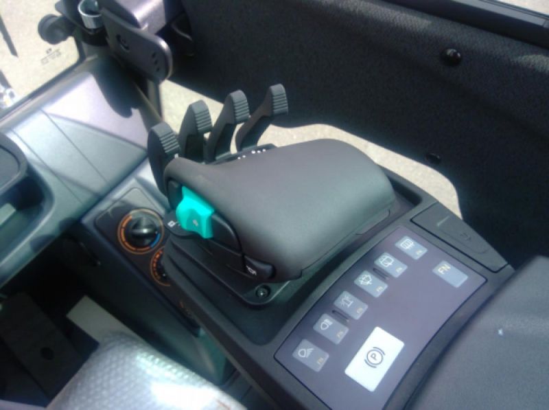 CARRELLO ELEVATORE USATO GPL JUNGHEINRICH TFG-435s in vendita - foto 6