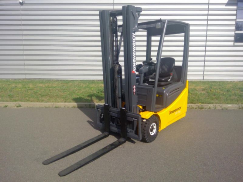 CARRELLO ELEVATORE ELETTRICO JUNGHEINRICH EFG-216k in vendita - foto 1