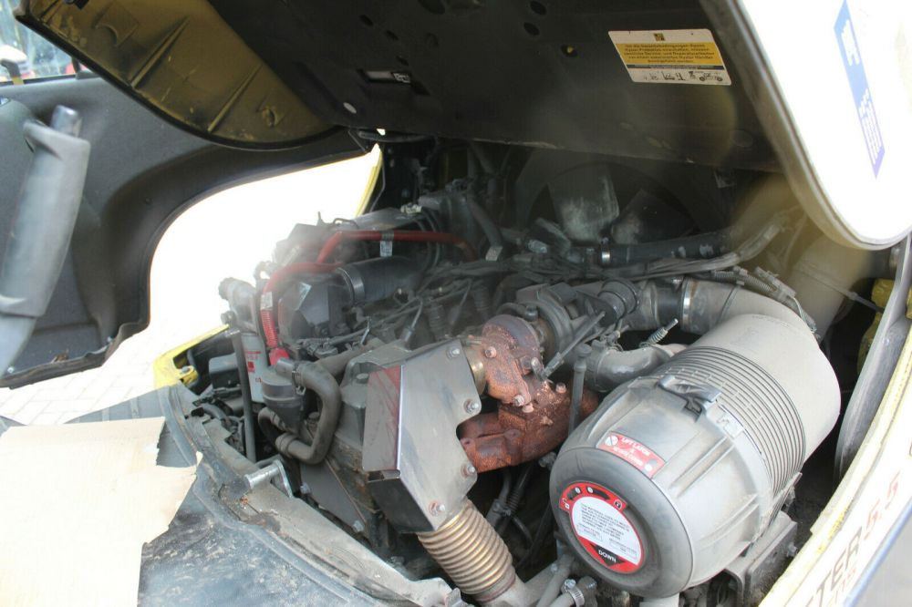 CARRELLO ELEVATORE USATO DIESEL HYSTER H5.5FT in vendita - foto 3