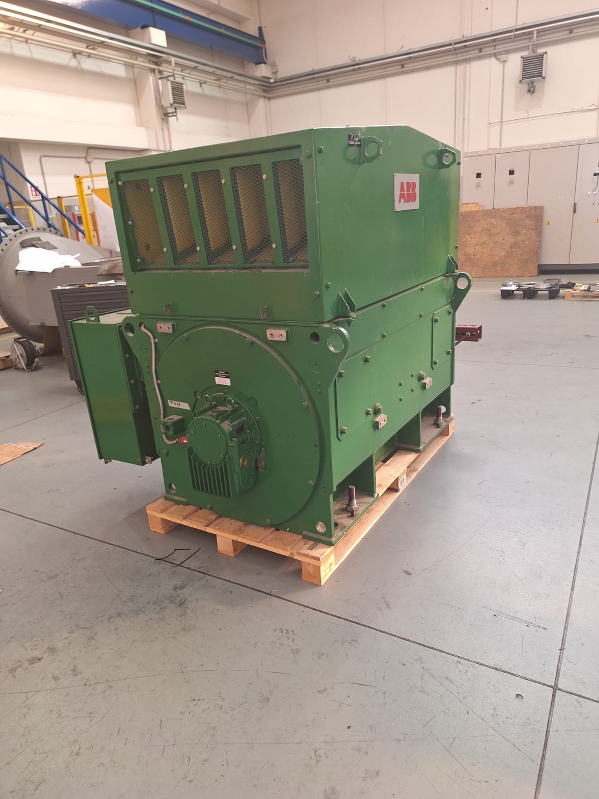 Generatore asincrono ABB in vendita - foto 4