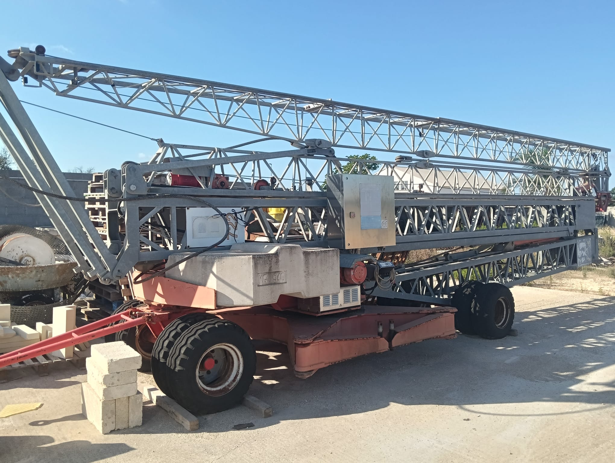 Benedini B22 automontante su assale gommato da traino in vendita - foto 5