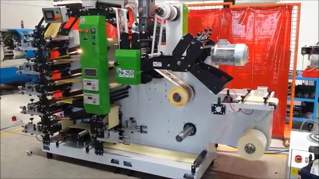 Sistema di stampa flexo NI-250 6 colori in vendita - foto 2