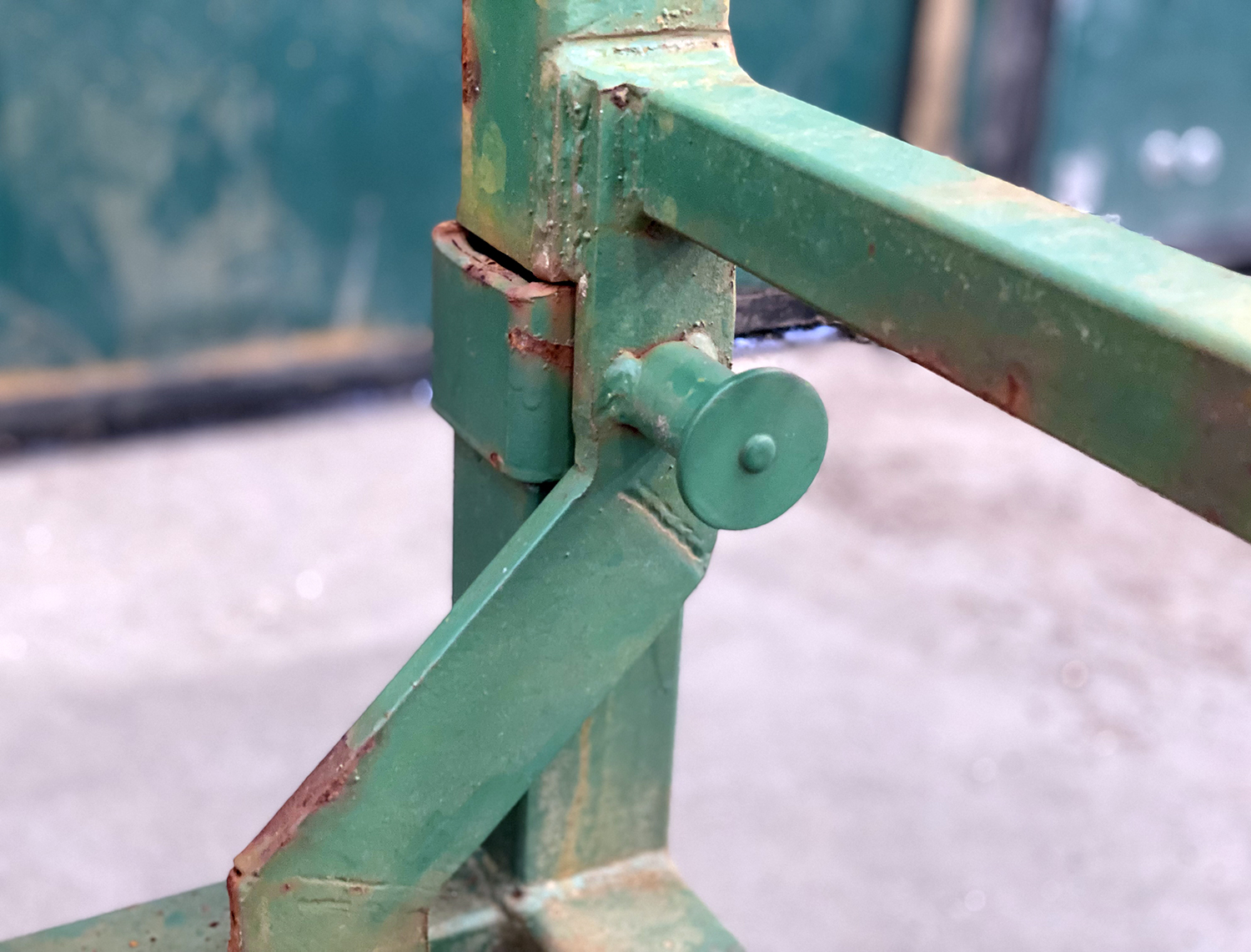 Pedane metalliche usate con sponde ripieghevoli in vendita - foto 12