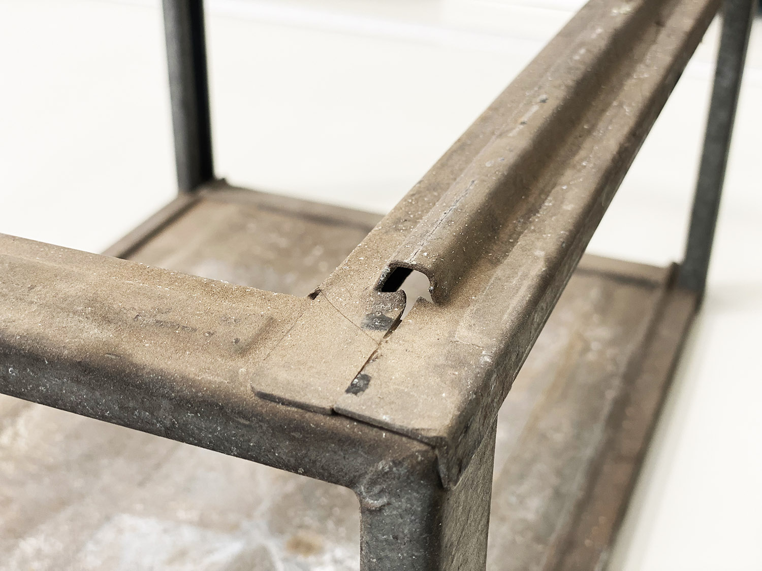 Scaffale componibile usato per cassette a bocca di lupo in vendita - foto 5