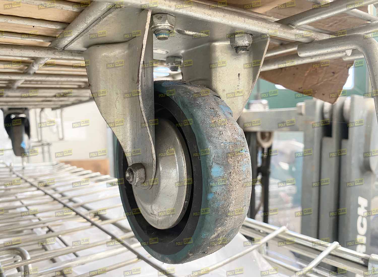 Ceste zincate con ruote o carrelli ripiegabili usati in vendita - foto 3