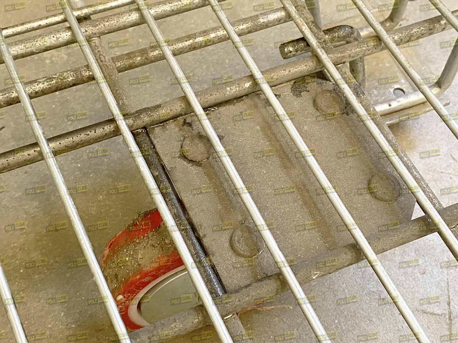 Ceste zincate con ruote o carrelli ripiegabili usati in vendita - foto 6