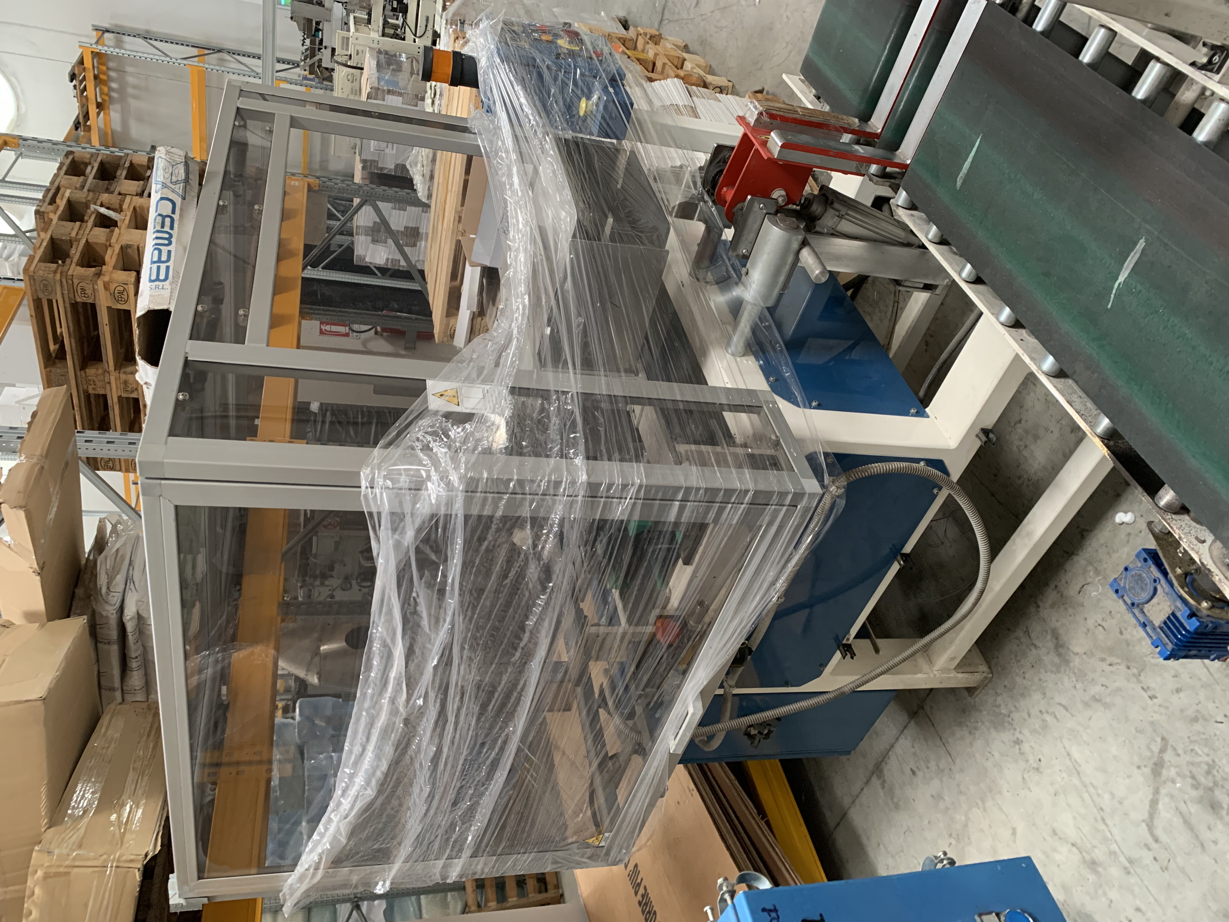 INCARTONATRICE BETTI SEMIAUTOMATICA in vendita - foto 3