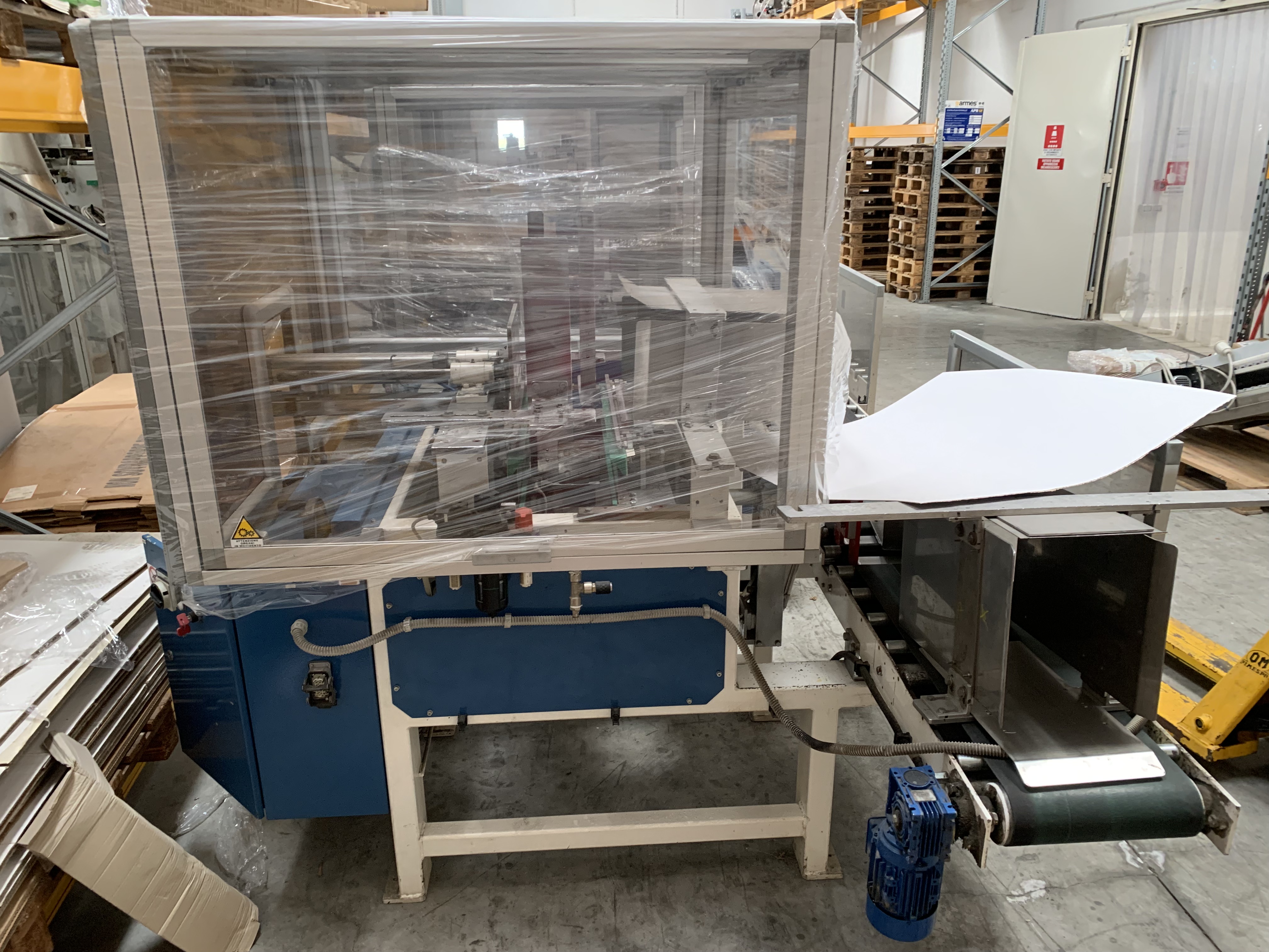 INCARTONATRICE BETTI SEMIAUTOMATICA in vendita - foto 2
