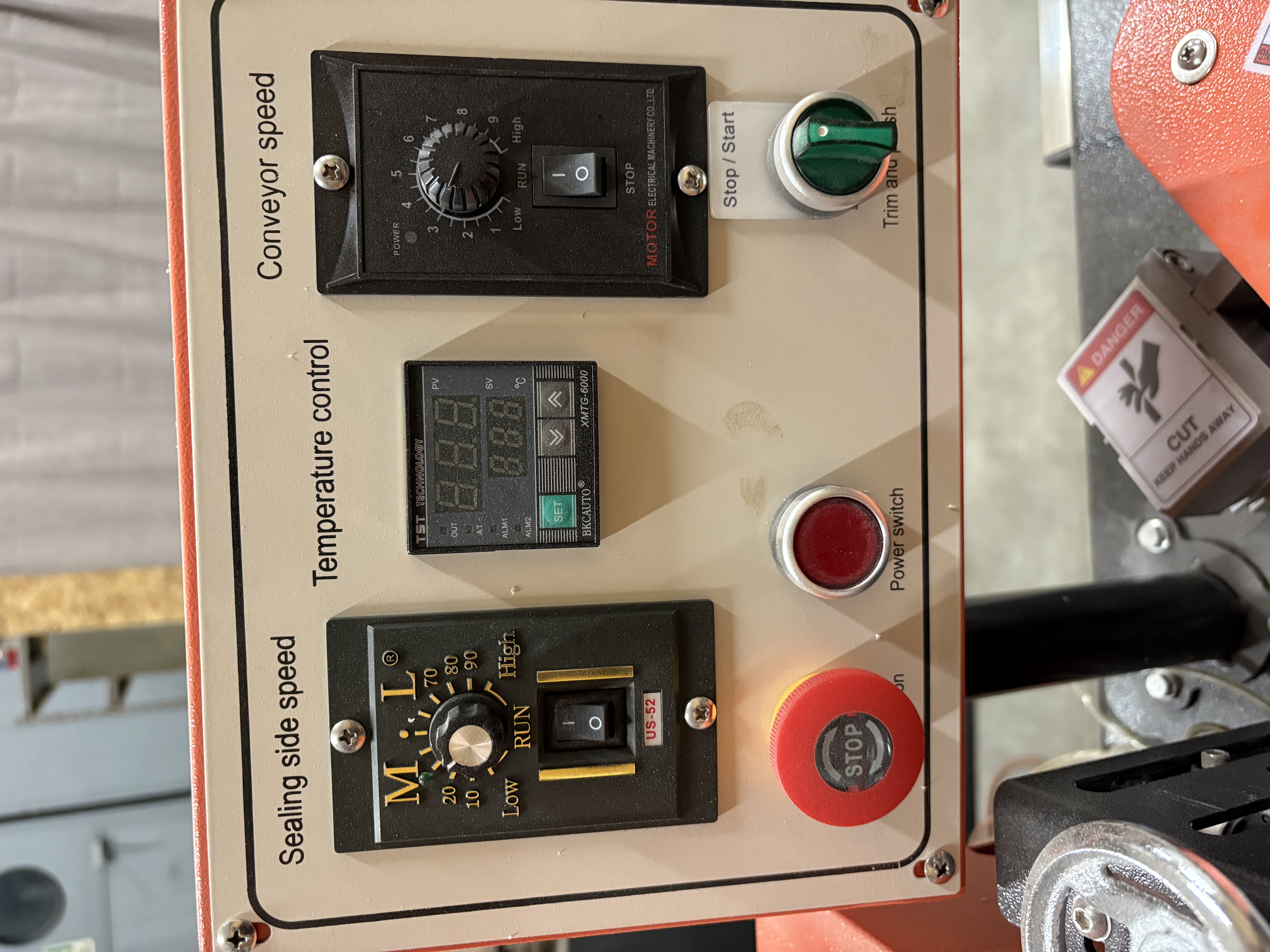 Bordatrice a vasca colla SICAR BRS 6P in vendita - foto 4