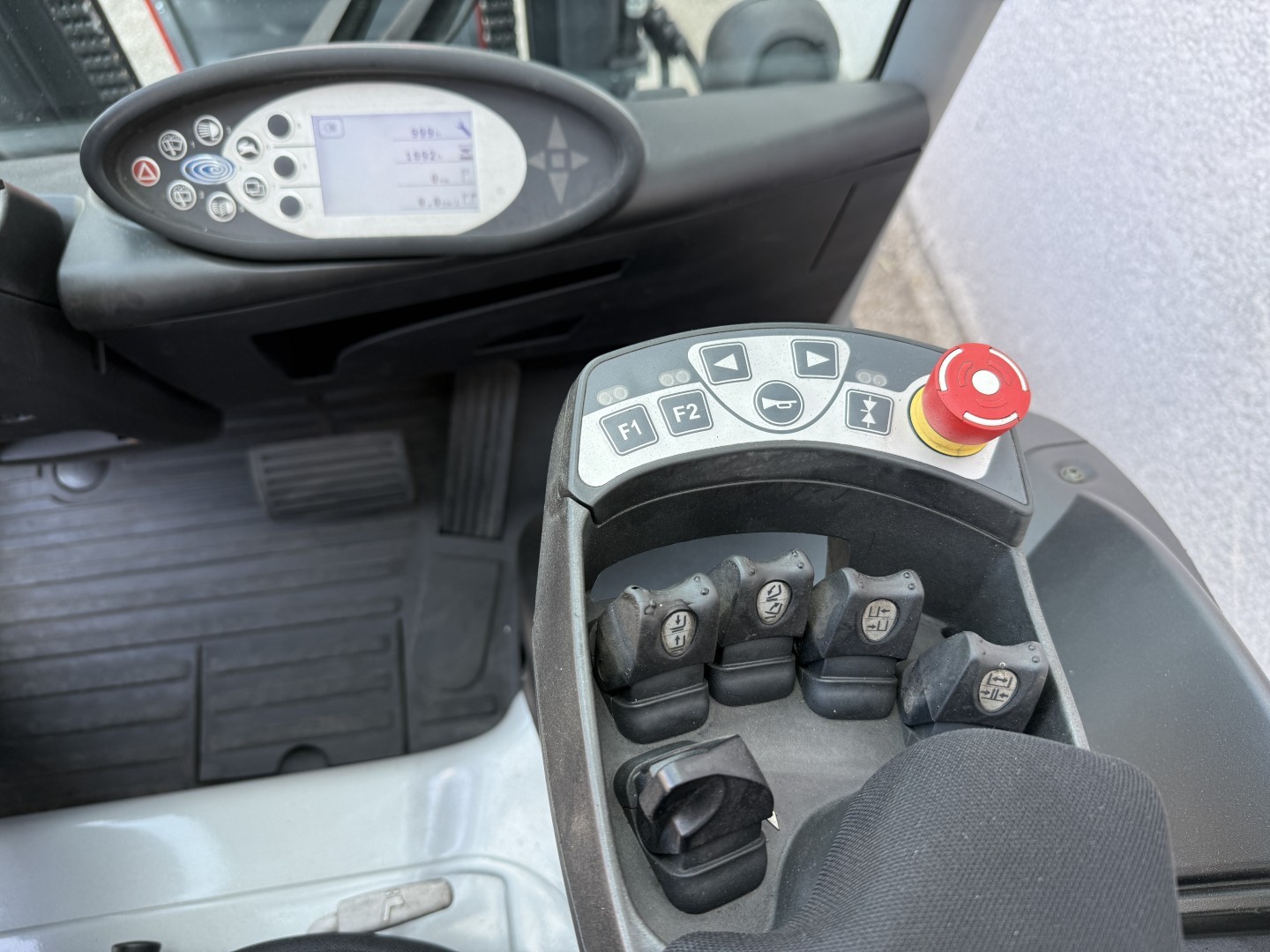 Carrello elevatore elettrico 4 ruote Still RX 60-35 in vendita - foto 13
