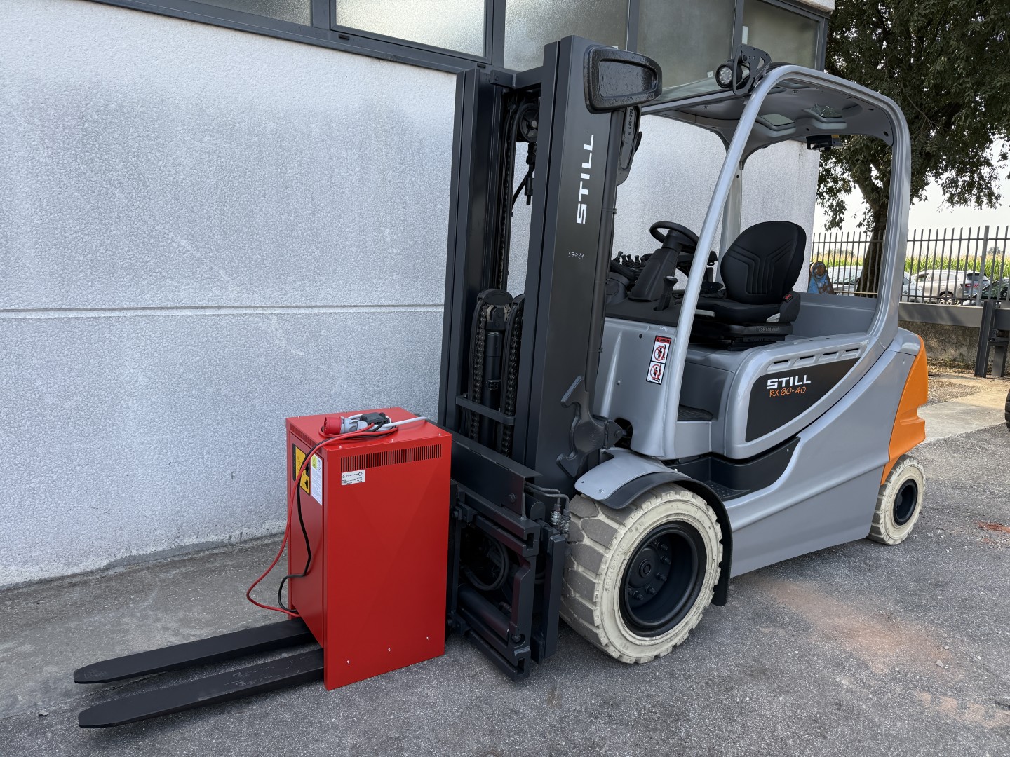 Carrello elevatore elettrico 4 ruote Still RX 60-40/600 in vendita - foto 2