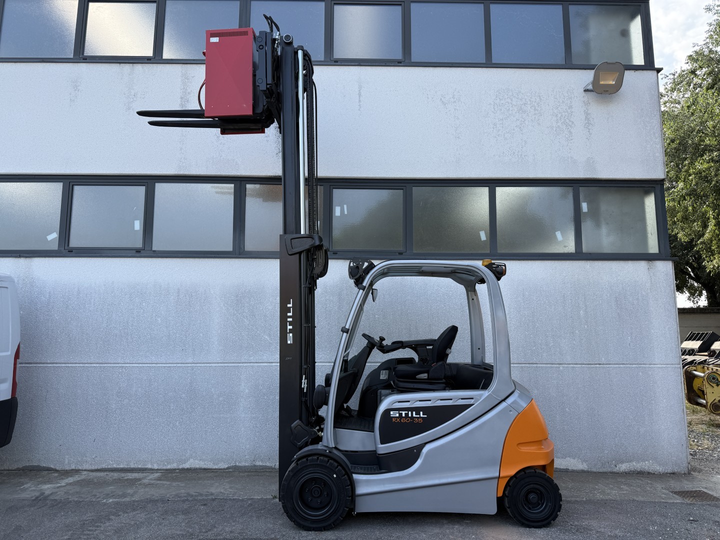 Carrello elevatore elettrico 4 ruote Still RX 60-35 in vendita - foto 8