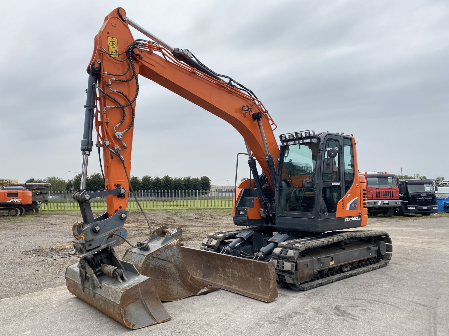 Escavatore cingolato Doosan DX140 LCR-5 - 2018 in vendita - foto 2