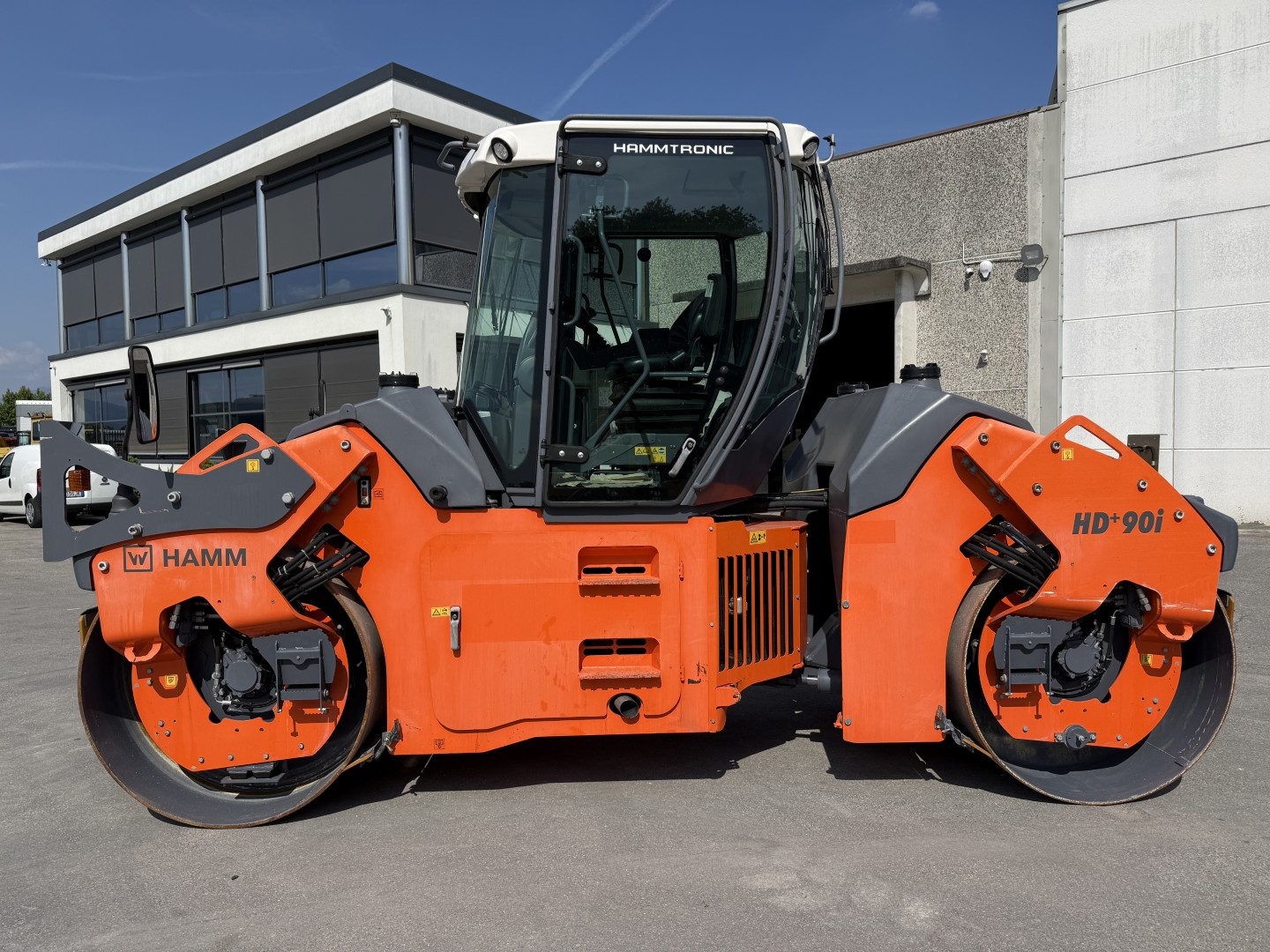 Rullo vibrante tandem Hamm HD+90i VV-S anno 2018 in vendita - foto 1