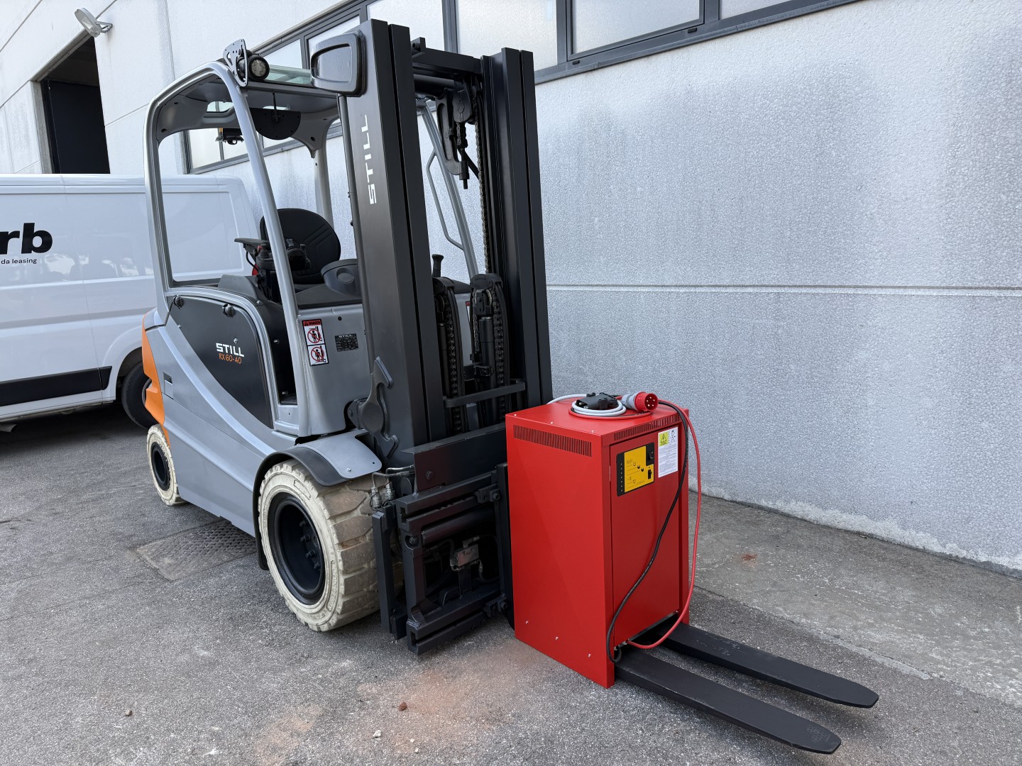 Carrello elevatore elettrico 4 ruote Still RX 60-40/600 in vendita - foto 7