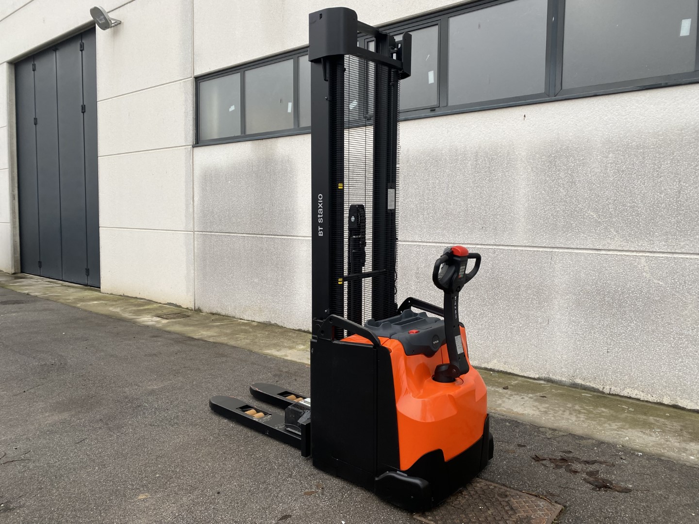 Stoccatore elettrico Toyota SWE 160 in vendita - foto 3