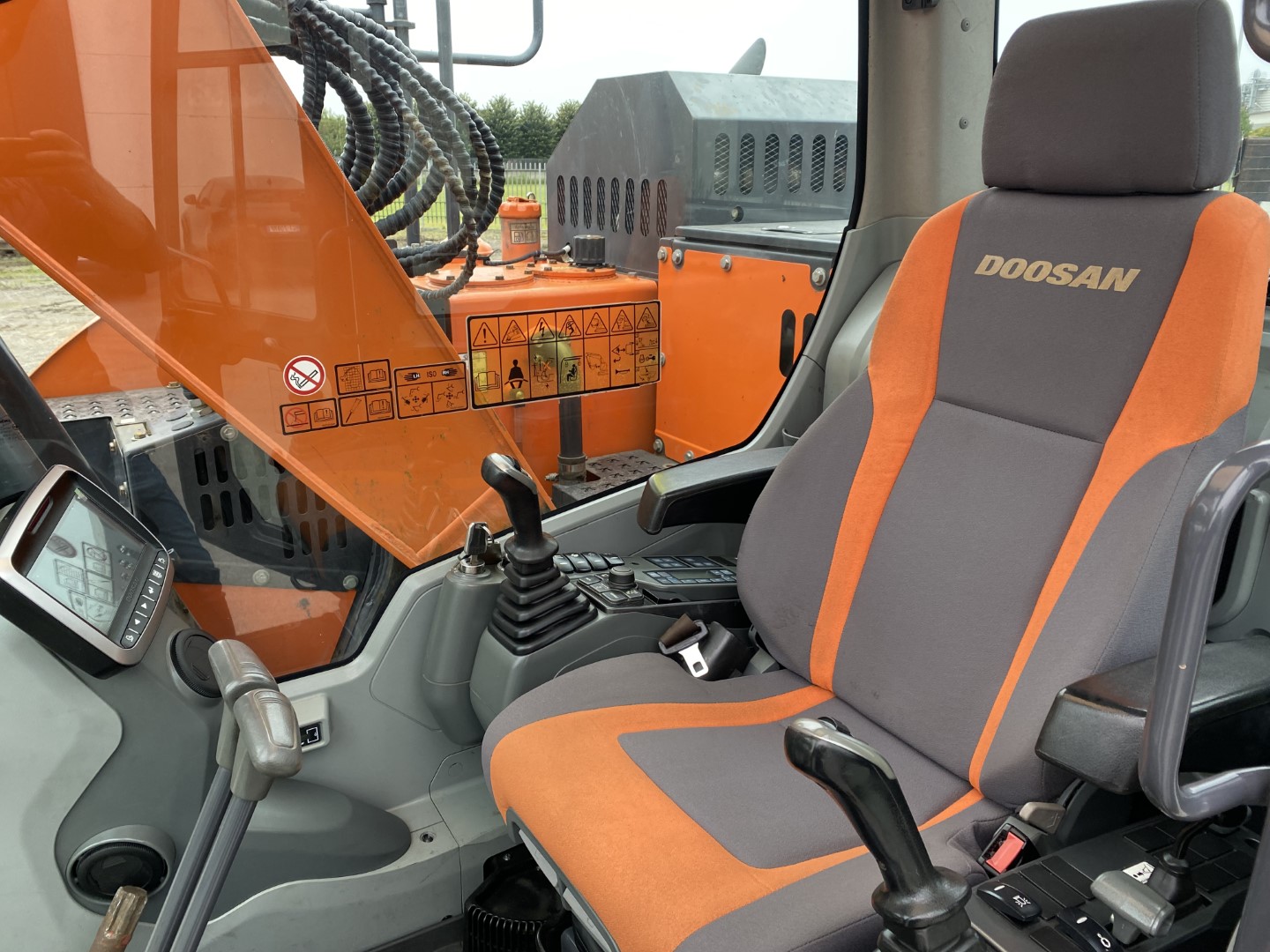 Escavatore cingolato Doosan DX140 LCR-5 - 2018 in vendita - foto 16