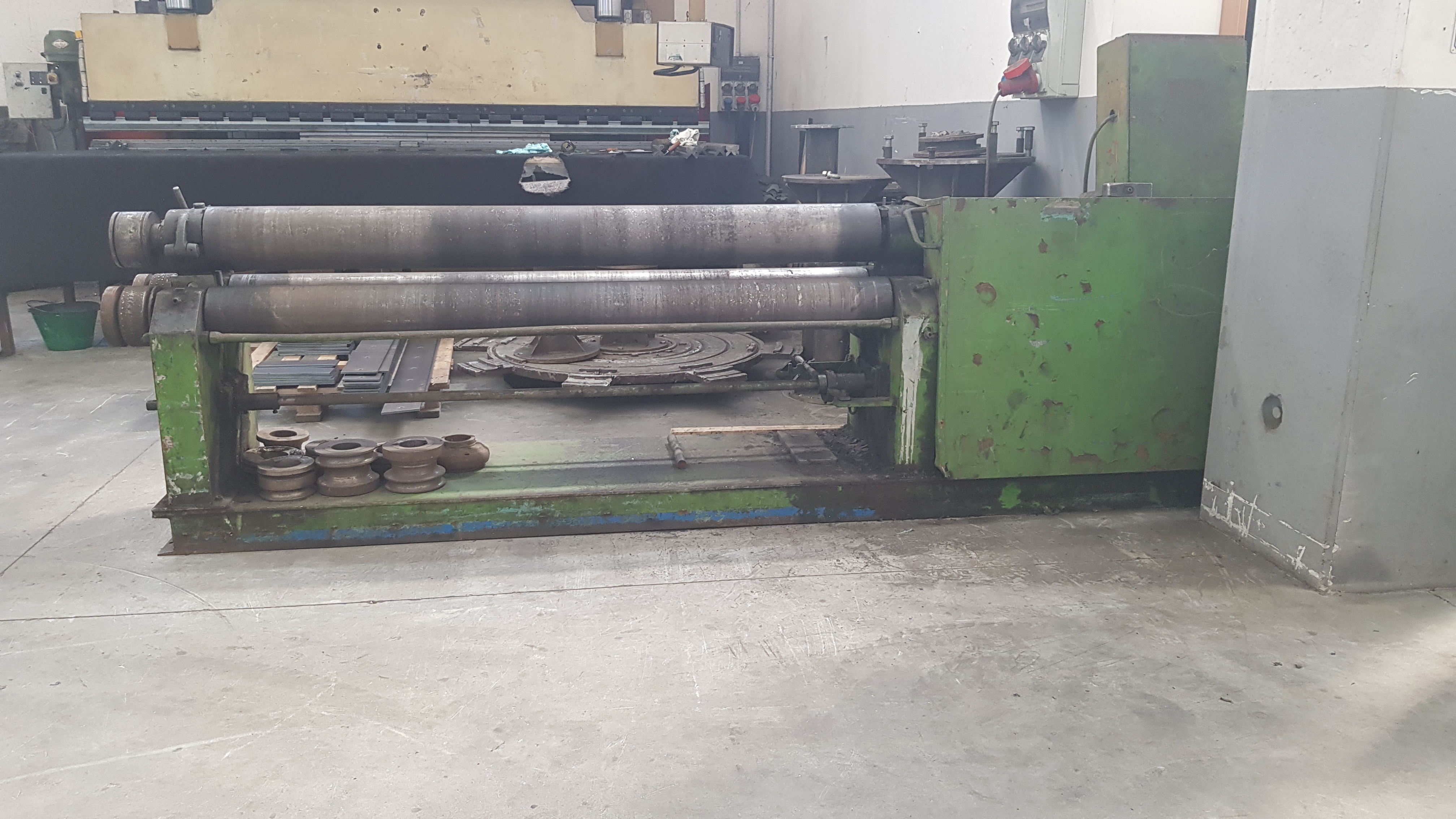 Calandra a 3rulli IMCAR 2000 X 8 in vendita - foto 1