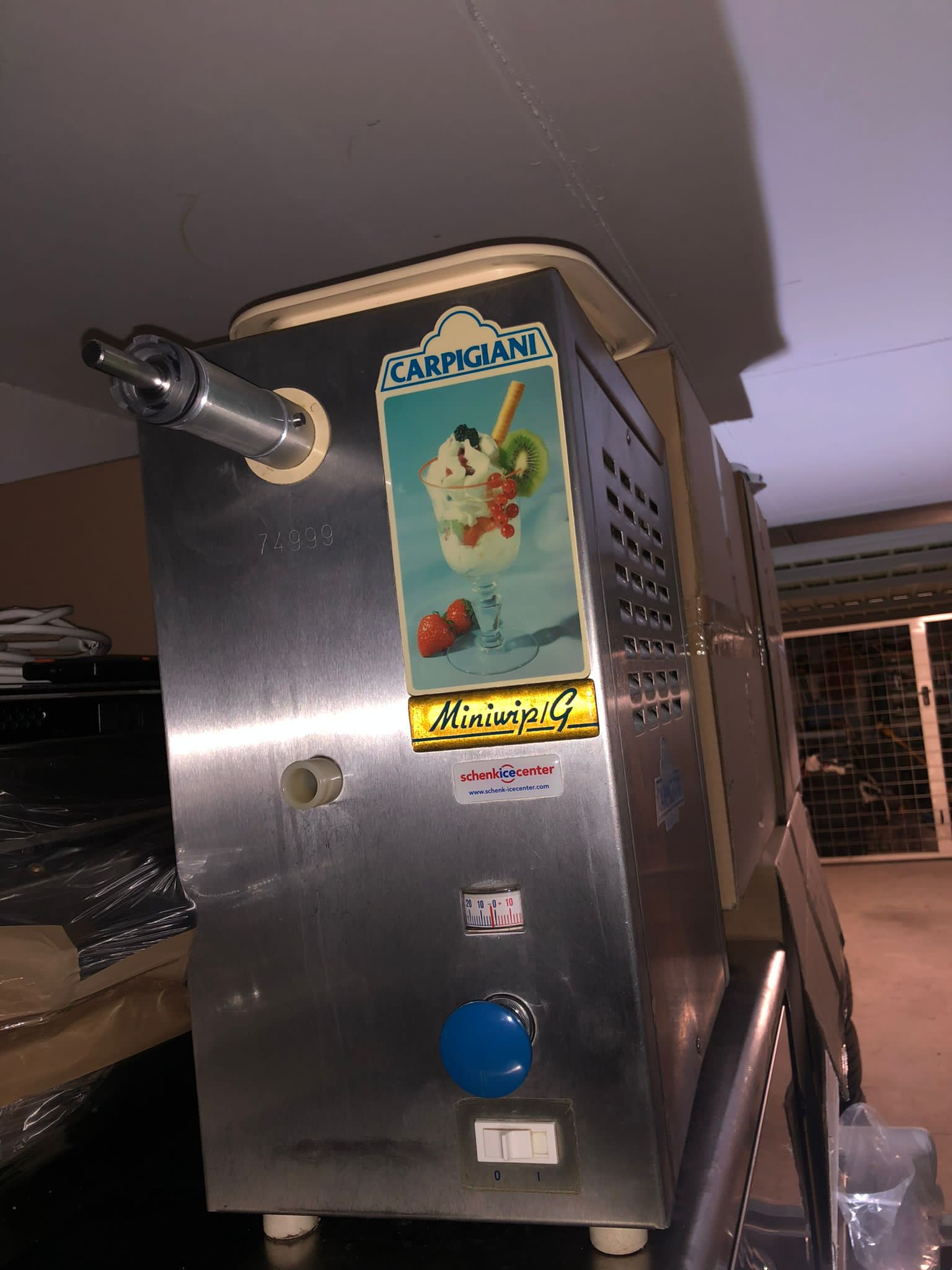 VENDO ATTREZZATURA COMPLETA PER GELATERIA in vendita - foto 7