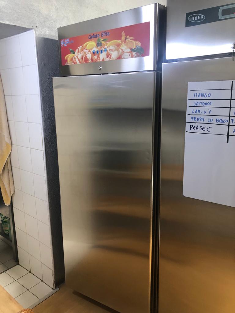 ATTREZZATURA COMPLETA PER GELATERIA in vendita - foto 8