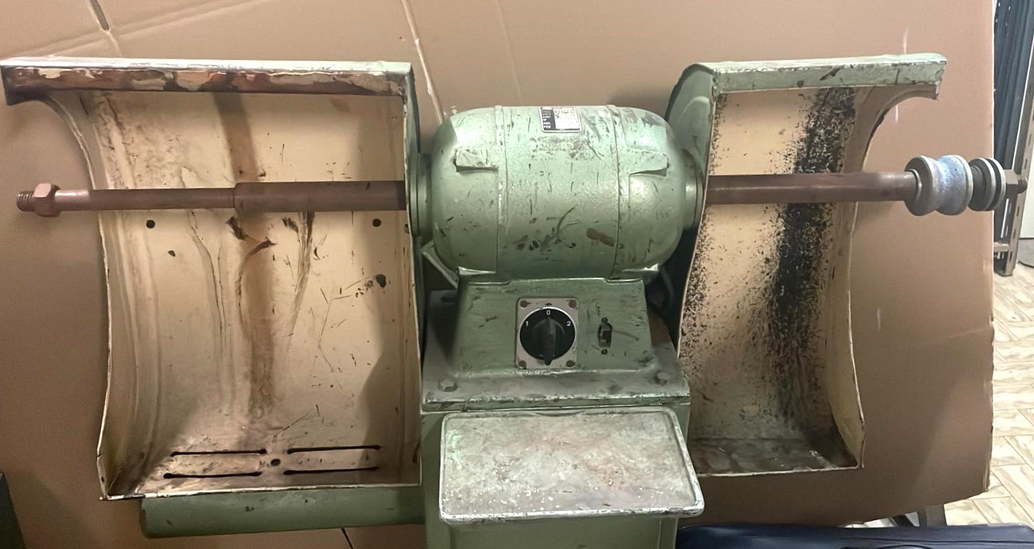 MACCHINA RIFINITRICE in vendita - foto 1