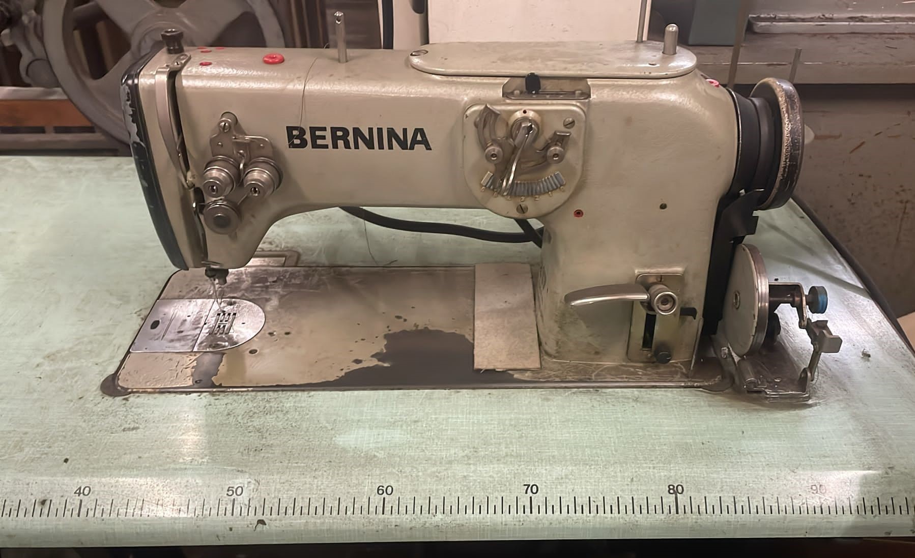 MACCHINA DA CUCIRE BERNINA 217 ANCHE ZIG-ZAG in vendita - foto 1