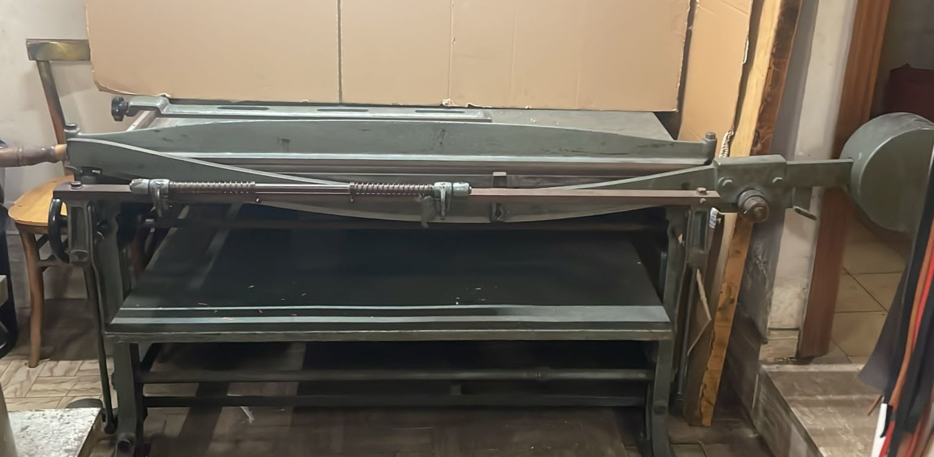 TAGLIACARTONI CESOIA LAMA LUCE CM 150 USATA in vendita - foto 2