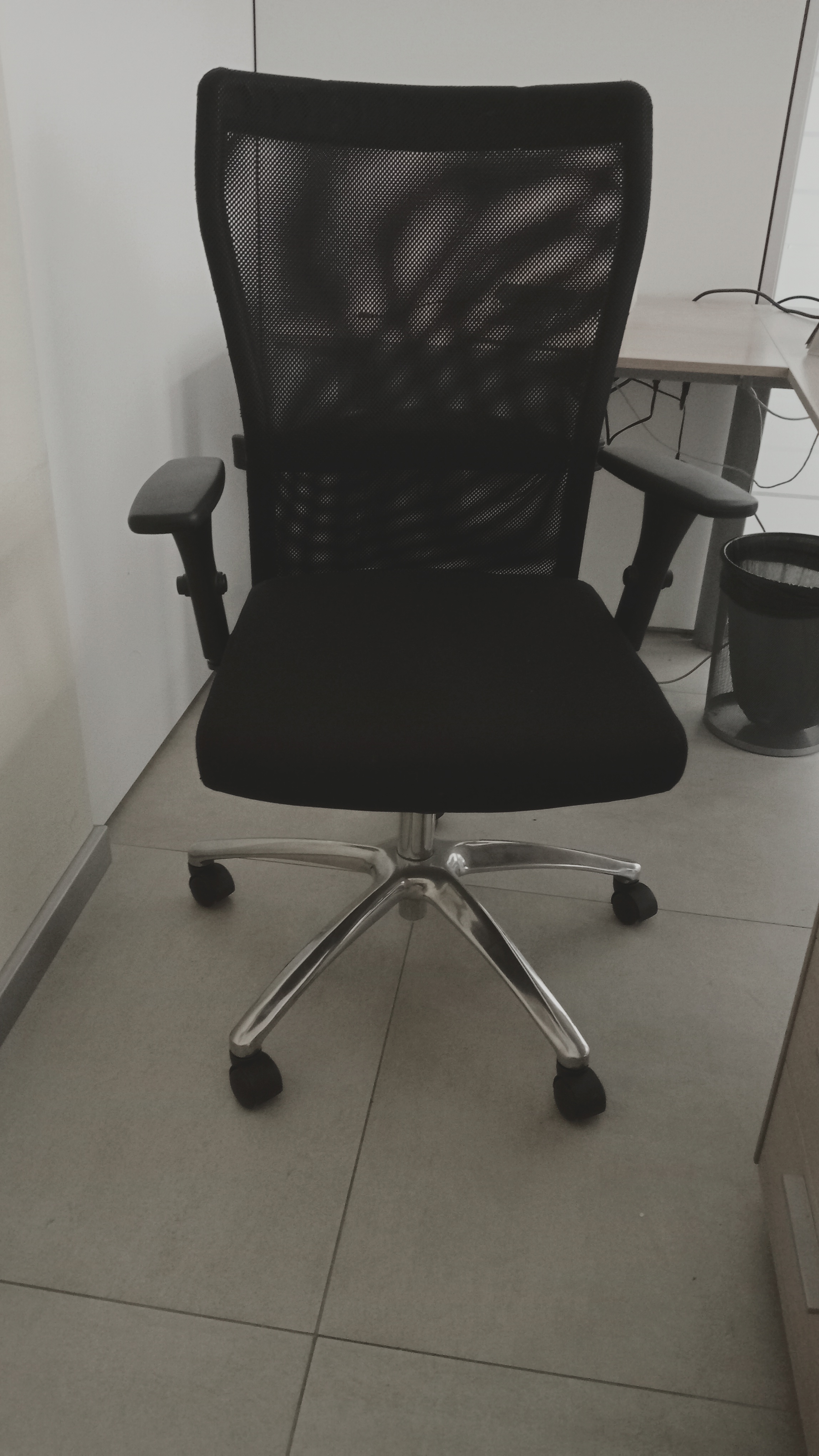  Mobili per ufficio in ottimo stato a Bologna in vendita - foto 2
