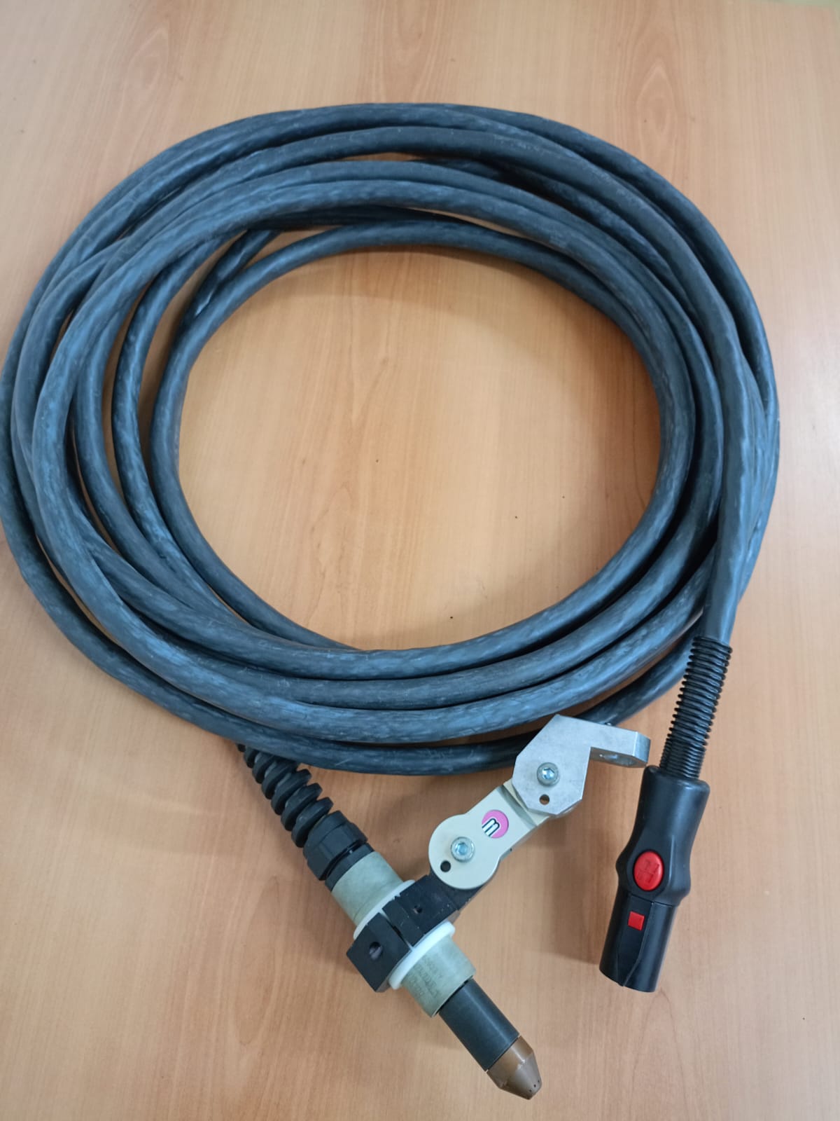 Plasma HYPERTHERM PowerMax 85 completo di torcia  in vendita - foto 3