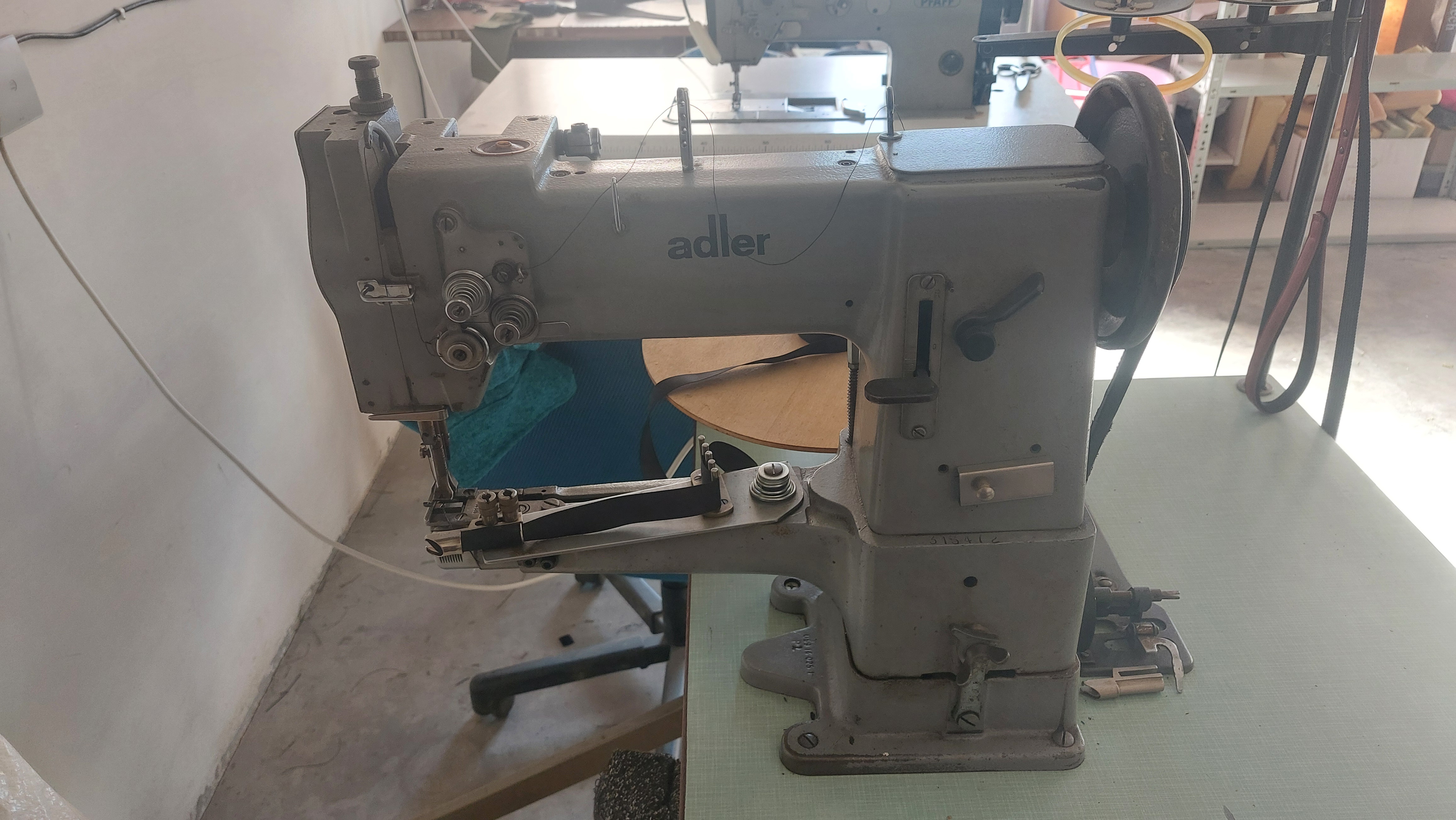 Vendita in blocco macchina da cucire industriali in vendita - foto 3
