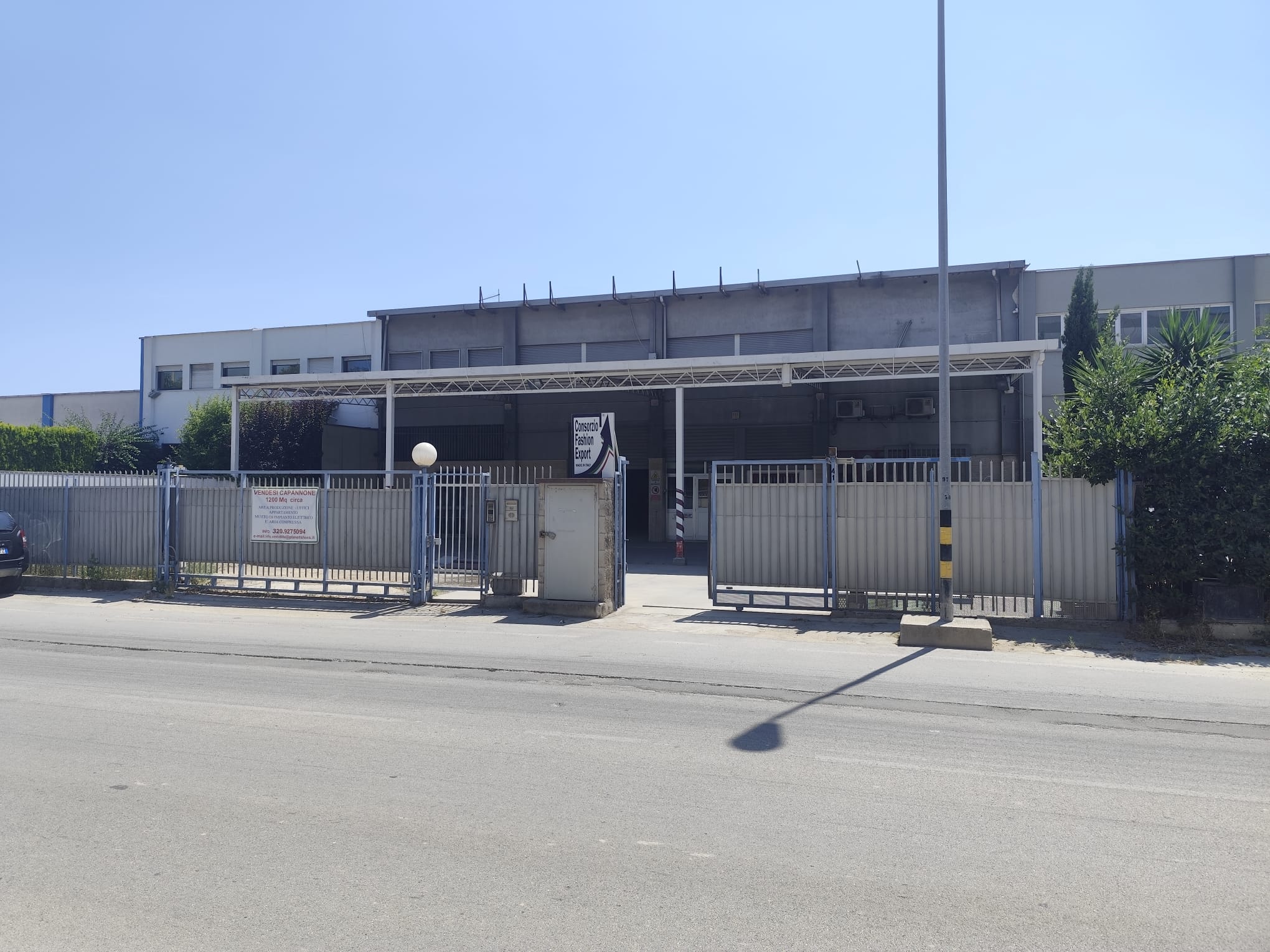 Capannone in vendita a Barletta Via Luigi Scuro, 41 in vendita - foto 1