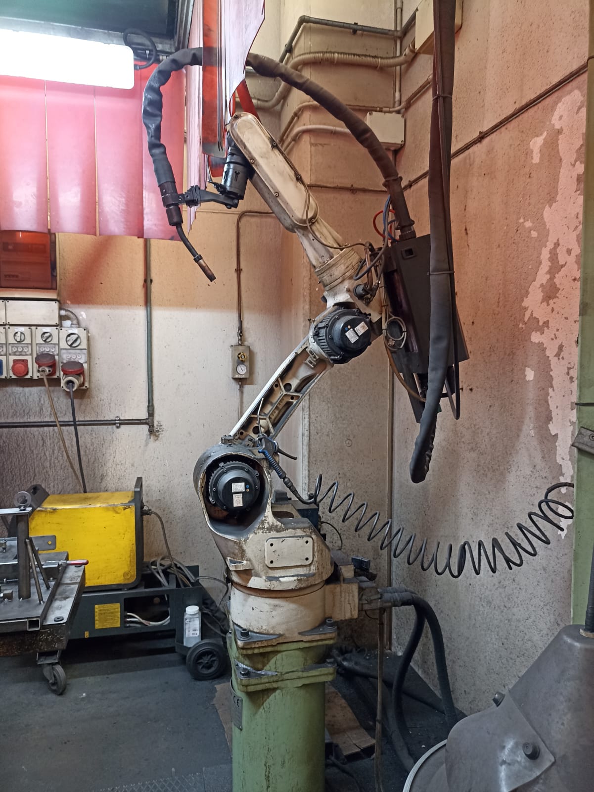 ROBOT SALDATURA MIG/MAG MOTOMAN in vendita - foto 1