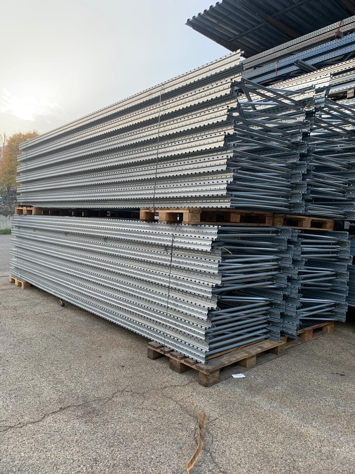 Scaffalature usate in vendita - foto 2