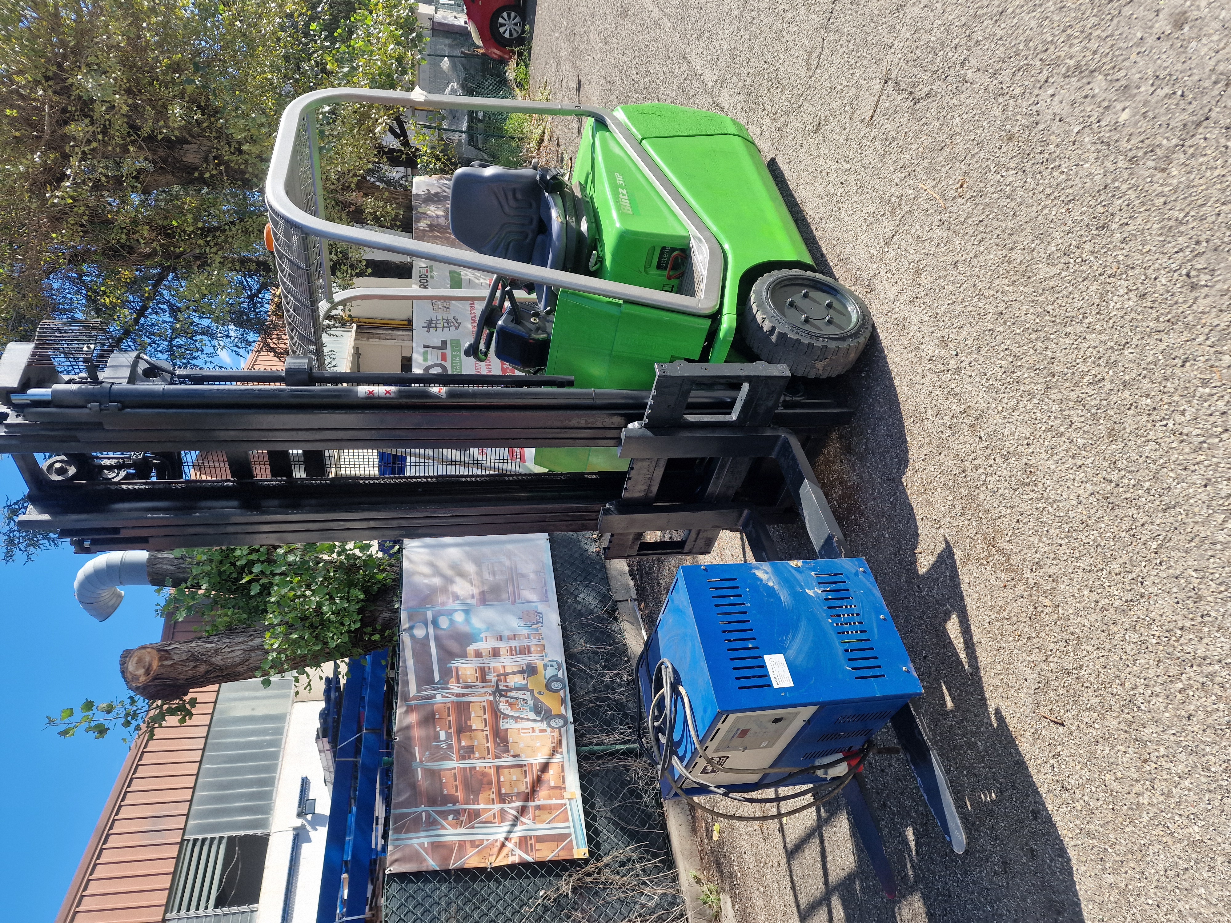 Transpallet e muletti in vendita - foto 7