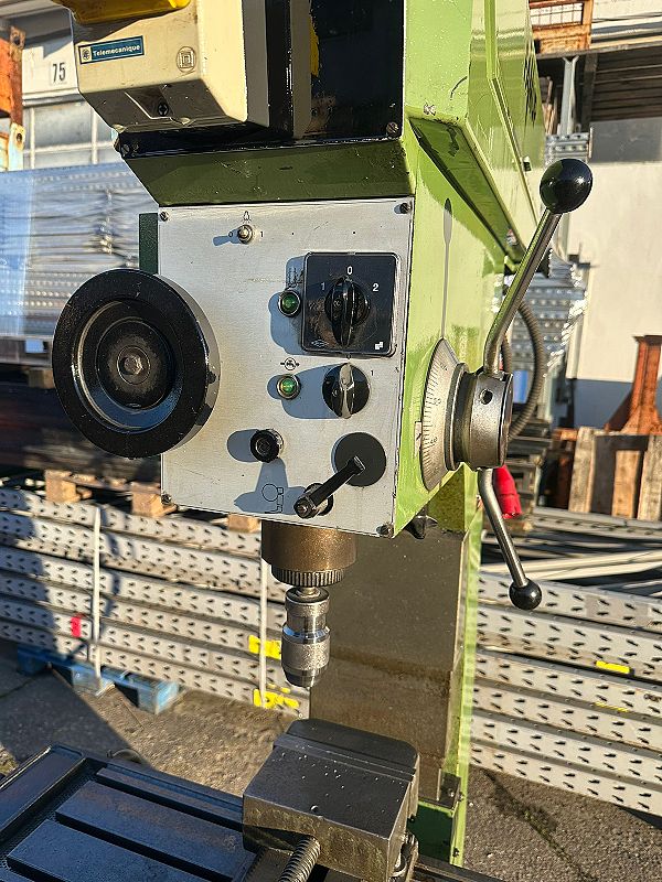 Trapano fresa Famup TCS PU DA con tavola a croce  in vendita - foto 6