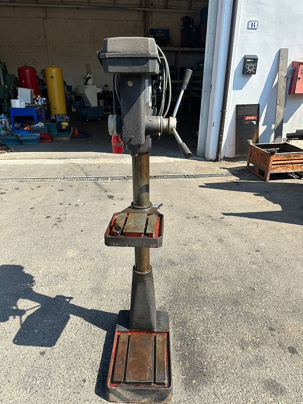 Trapano a colonna usato in vendita - foto 2