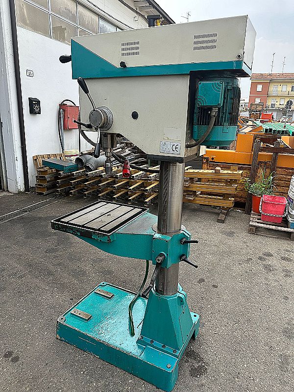 Trapano a colonna ACM usato ND 50 con automatico in vendita - foto 5