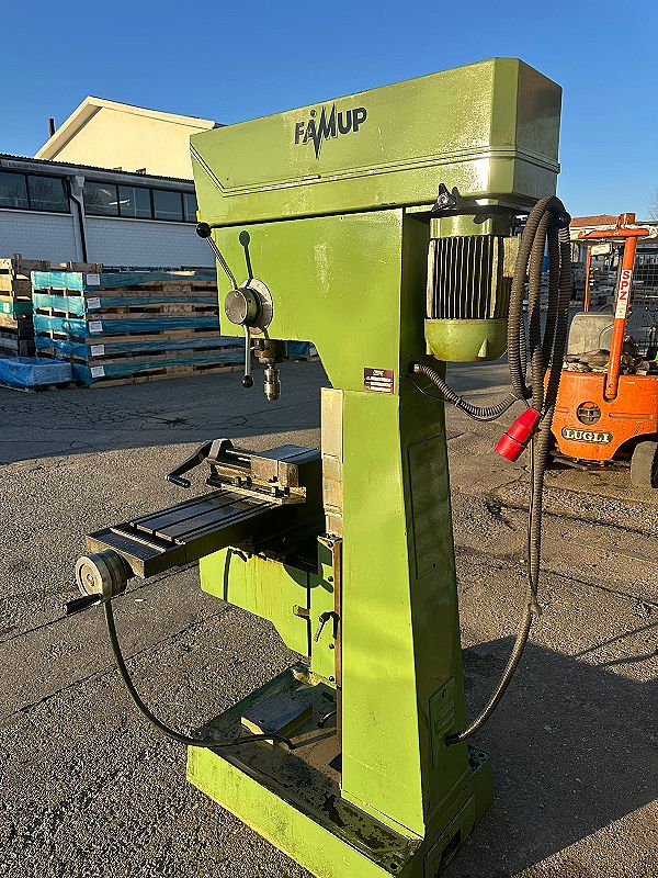 Trapano fresa Famup TCS PU DA con tavola a croce  in vendita - foto 4