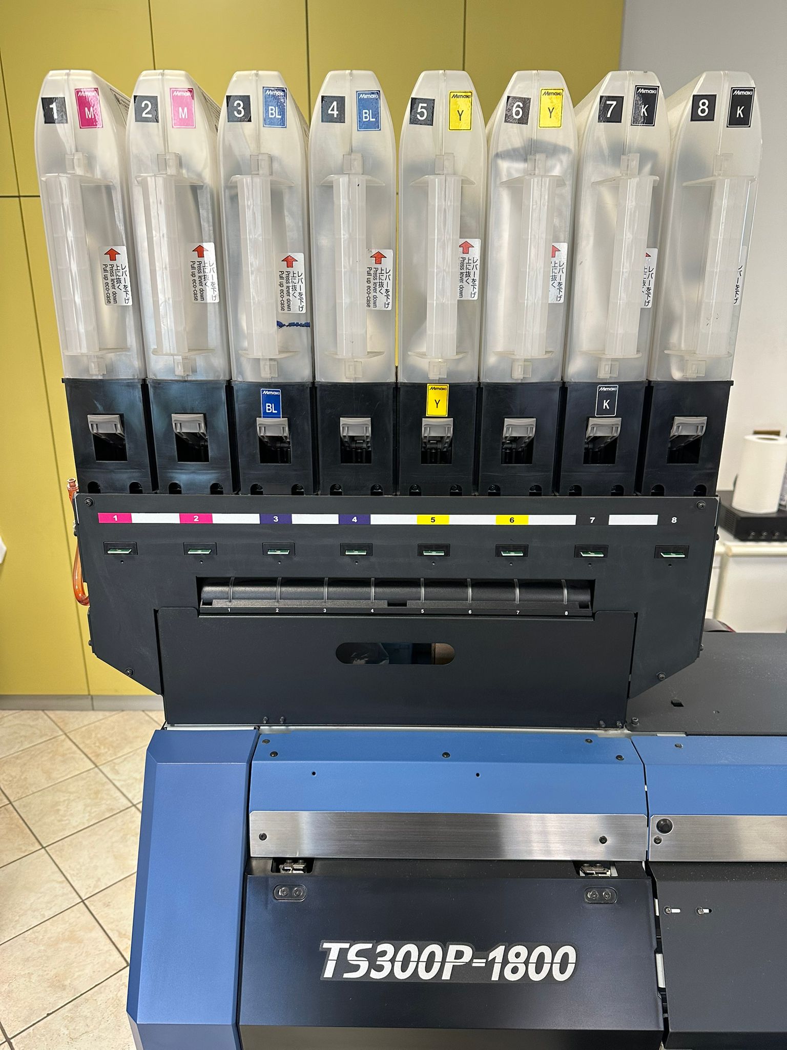 N. 02 PLOTTER MIMAKI TS300P 1800 in vendita - foto 2