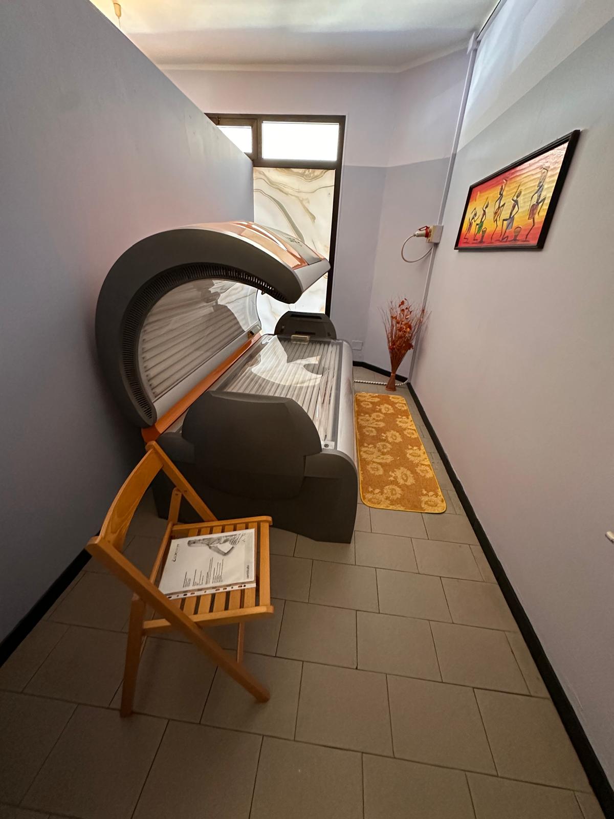 MACCHINARI PER ESTETICA E SOLARIUM – CHIUSURA ATTIVITÀ in vendita - foto 5
